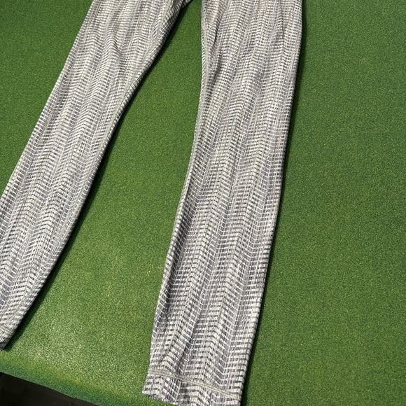 Lululemon Wunder Under Hi-Rise 7/8 Tight Full-On Luxtreme •Women’s Size 6 -Great - Picture 2 of 6